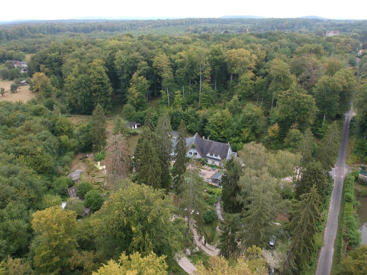 Le Jardin De Saint Jean Bed and Breakfast Exteriör bild