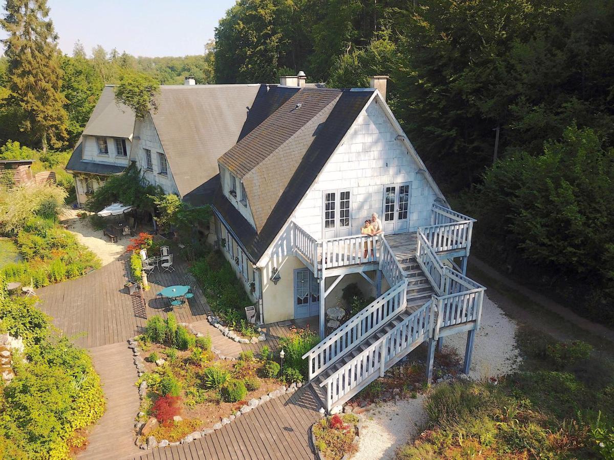Le Jardin De Saint Jean Bed and Breakfast Exteriör bild