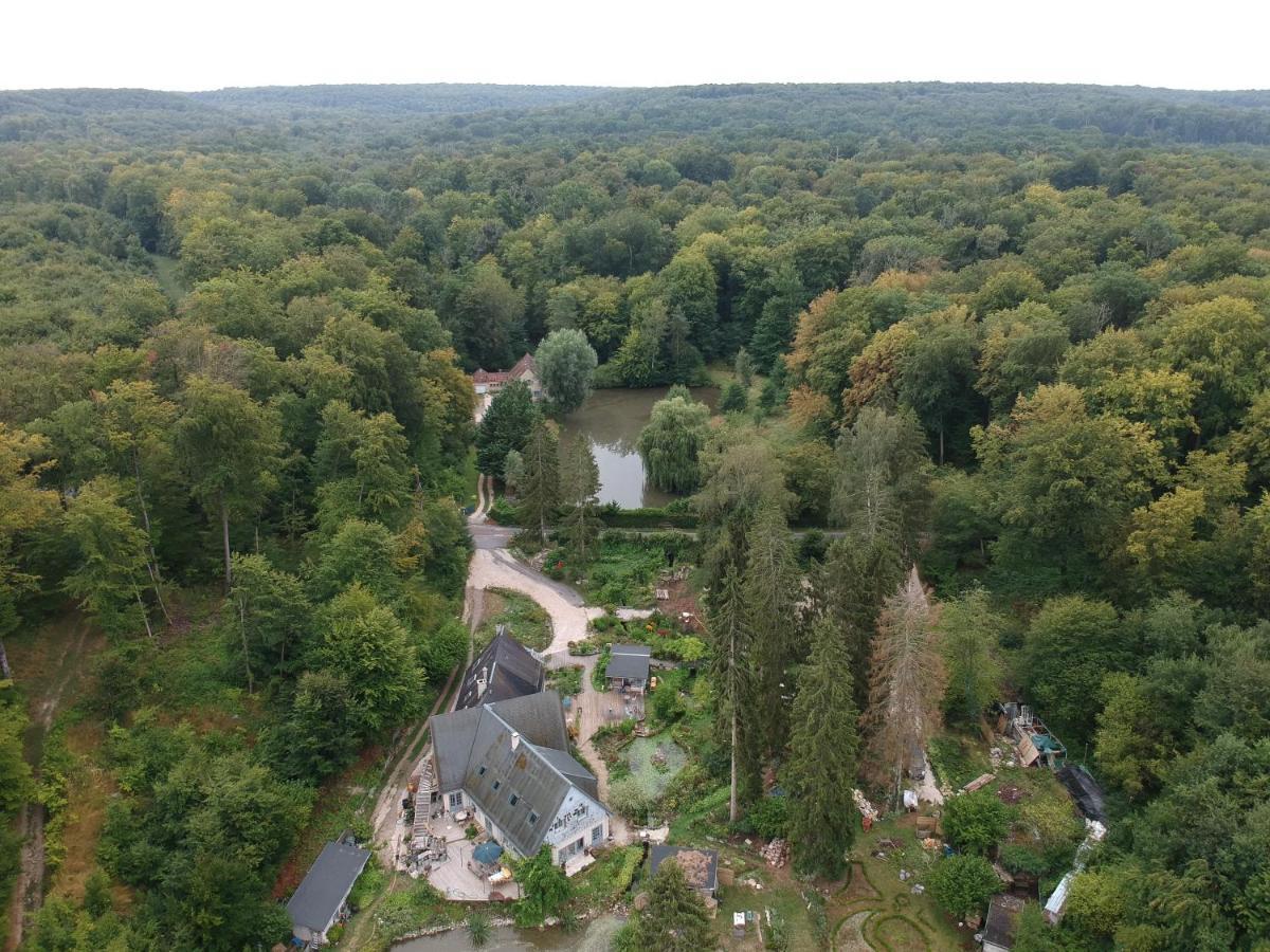 Le Jardin De Saint Jean Bed and Breakfast Exteriör bild
