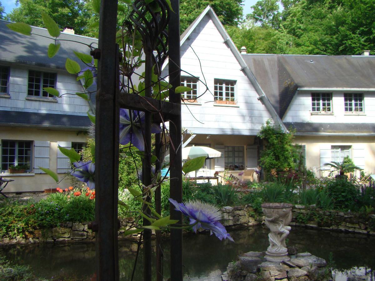 Le Jardin De Saint Jean Bed and Breakfast Exteriör bild