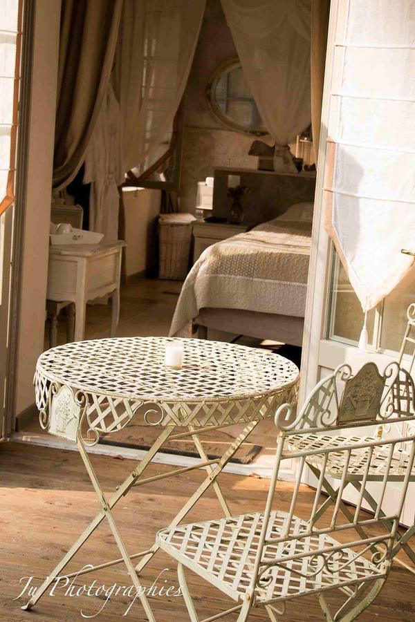 Le Jardin De Saint Jean Bed and Breakfast Exteriör bild